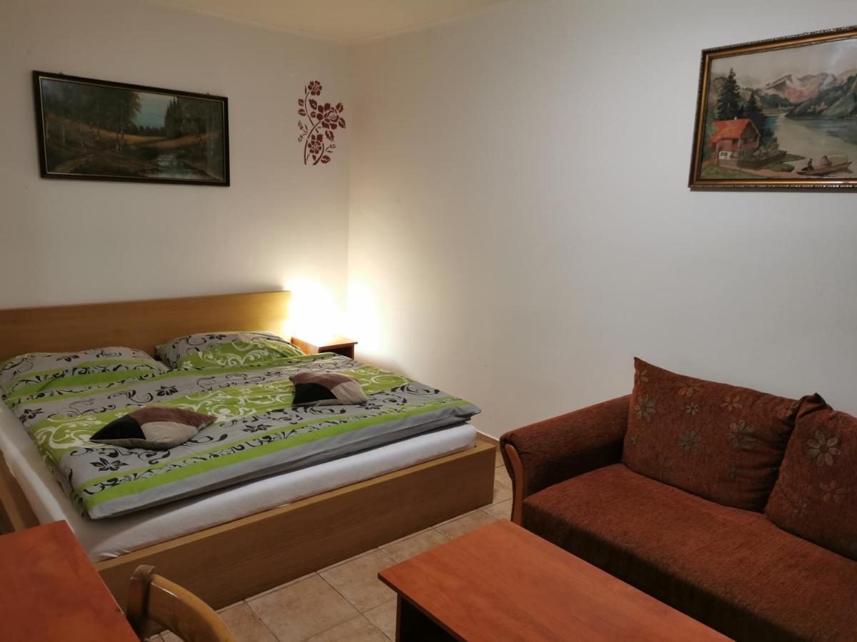 Penzion Rudolf Prievidza Bagian luar foto