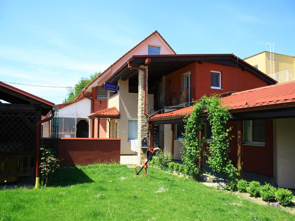 Penzion Rudolf Prievidza Bagian luar foto