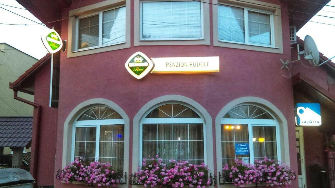 Penzion Rudolf Prievidza Bagian luar foto